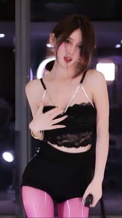斗鱼 ella亦亦 美女精彩直播热舞视频合集下载