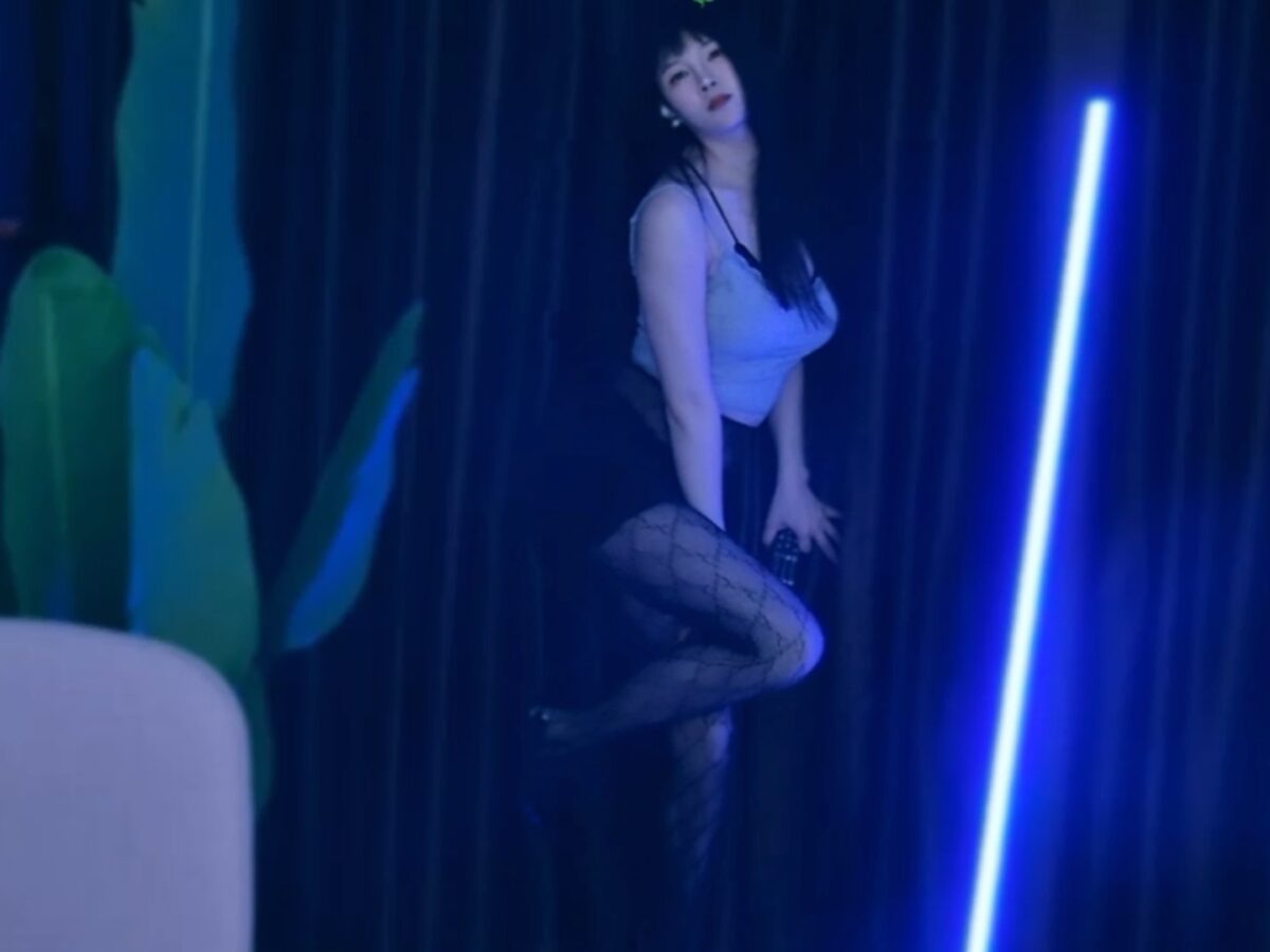 6间房 黎小胖（小洋芋。）美女精彩直播热舞视频合集下载