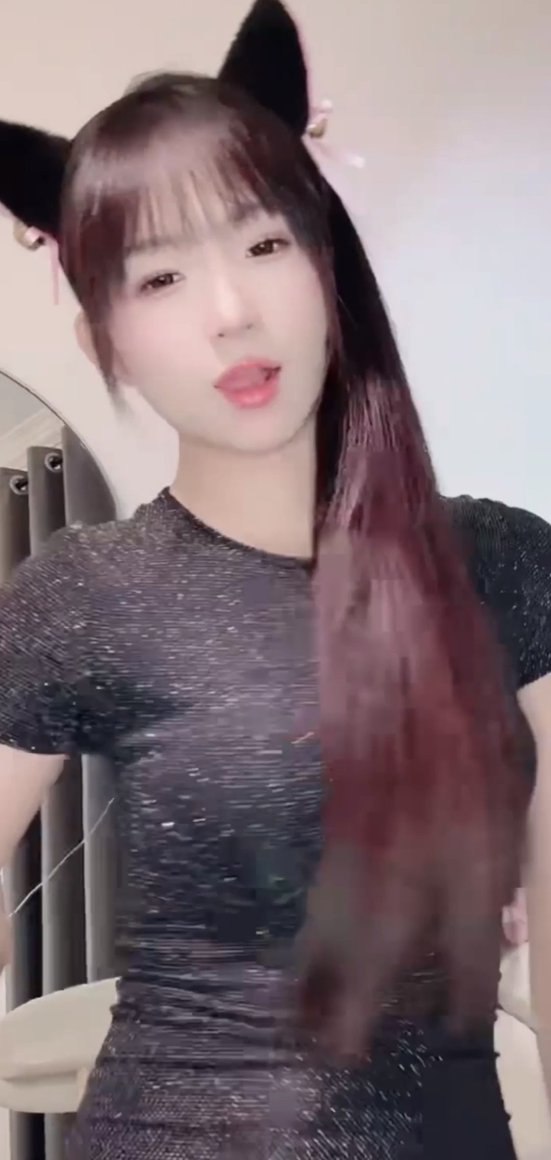 微信视频号 西瓜西 美女精彩直播热舞视频合集下载