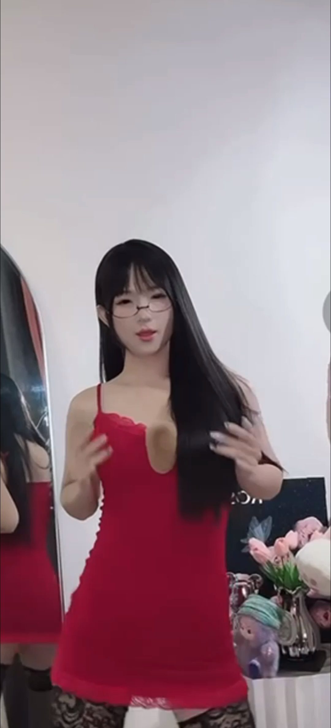 微信视频号 西瓜西 美女精彩直播热舞视频合集下载