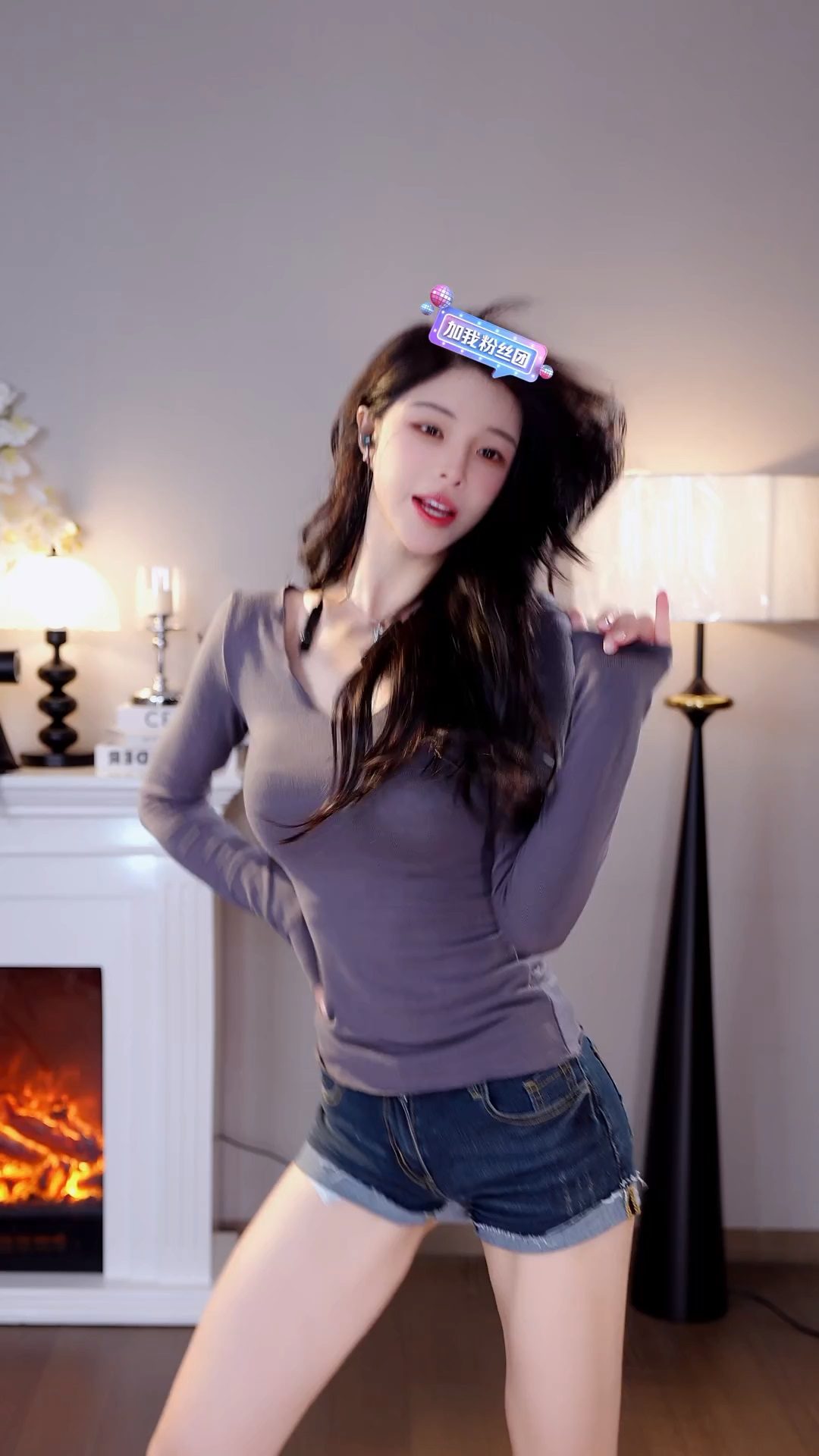 抖音 苏恩Olivia 美女精彩直播热舞视频合集下载