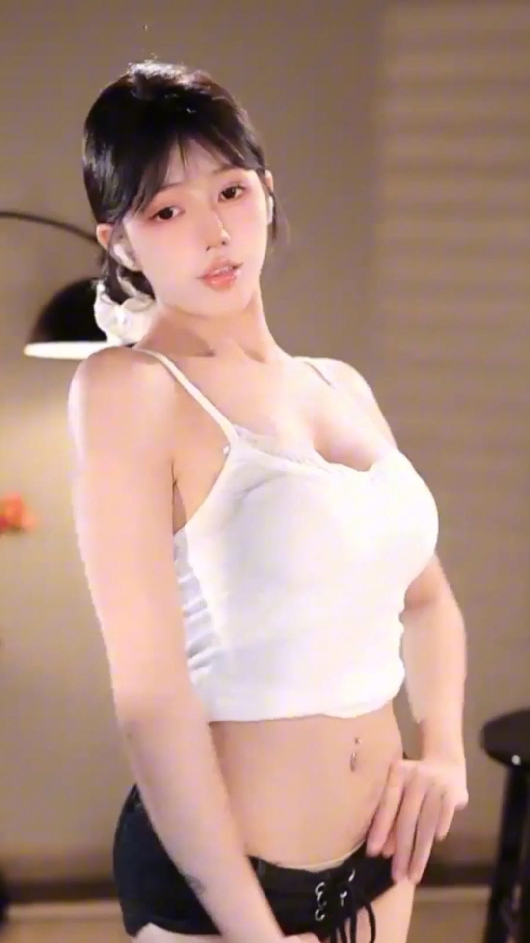 星球主播 小思怡 美女主播精彩直播热舞视频合集下载