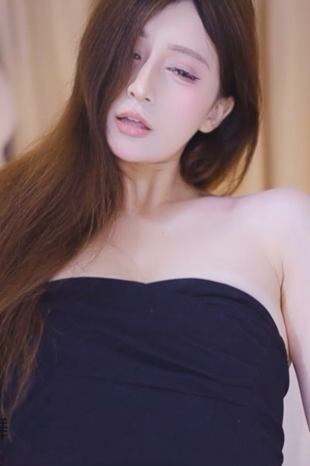 CC直播 7879跳舞的安表妹 美女主播精彩直播热舞视频合集下载